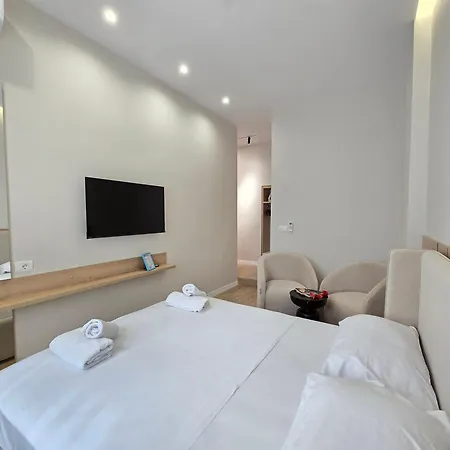 Modern Escape * تيرانا